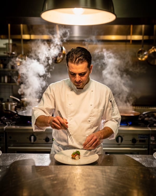 Chef en su cocina