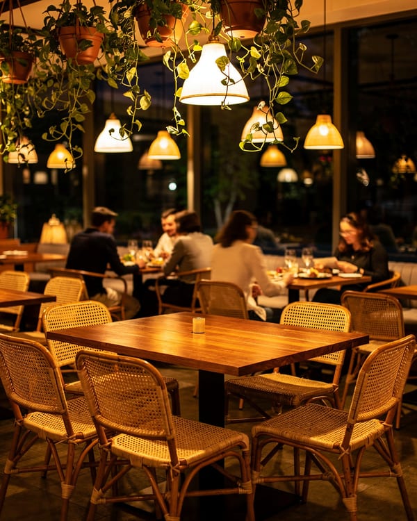 Restaurante con ambiente